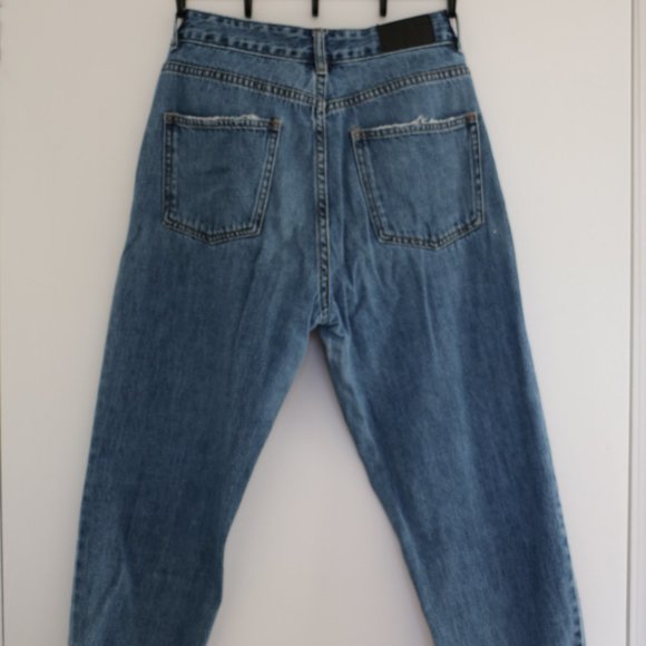 Jean - Picture 8 of 8